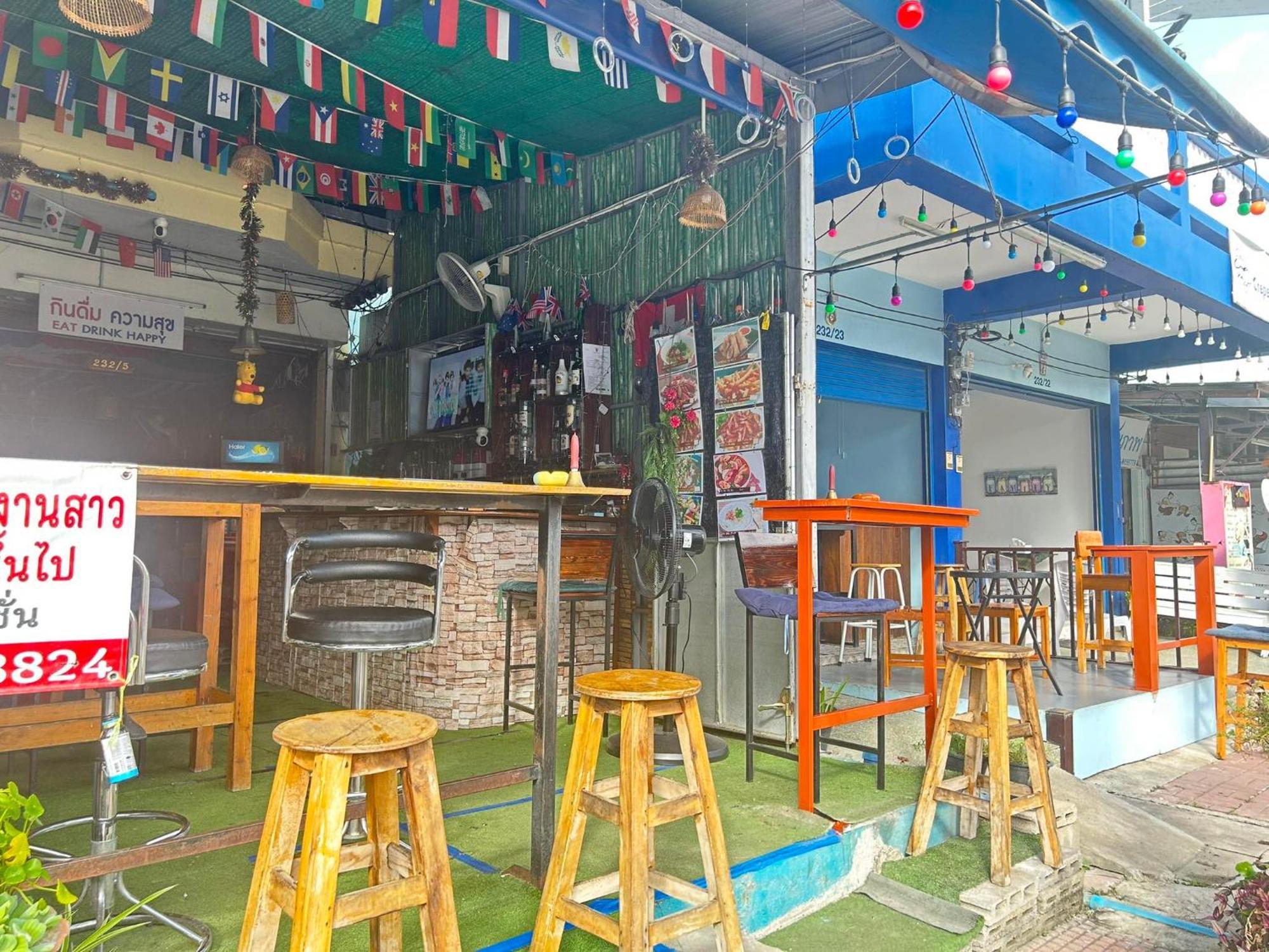 Noot'S Bar And Guesthouse كانتْشانابوري المظهر الخارجي الصورة